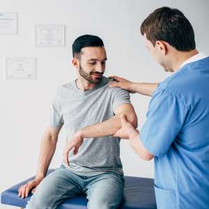 What Does a Chiropractor Do in Arlington VA and Bethesda MD